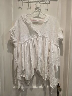 We The Free Textured White Boho Tunic with Handkerchief Hem